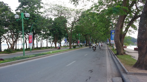Giao thông thủ đô thông thoáng sáng 30/4 ảnh 1